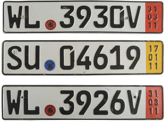 Лот из шести немецких номерных знаков экспортируемых автомобилей